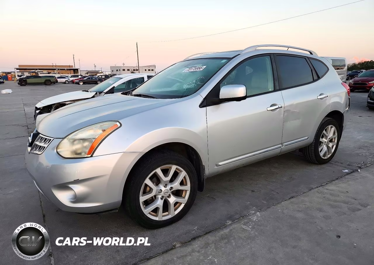 2013 Nissan Rogue S