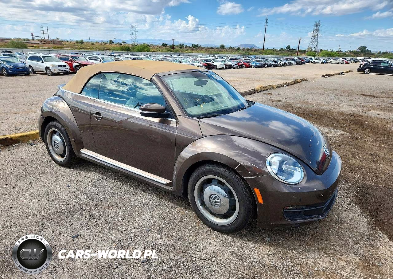 2013 Volkswagen Beetle VIN:3VW5P7AT9DM808821 - 4