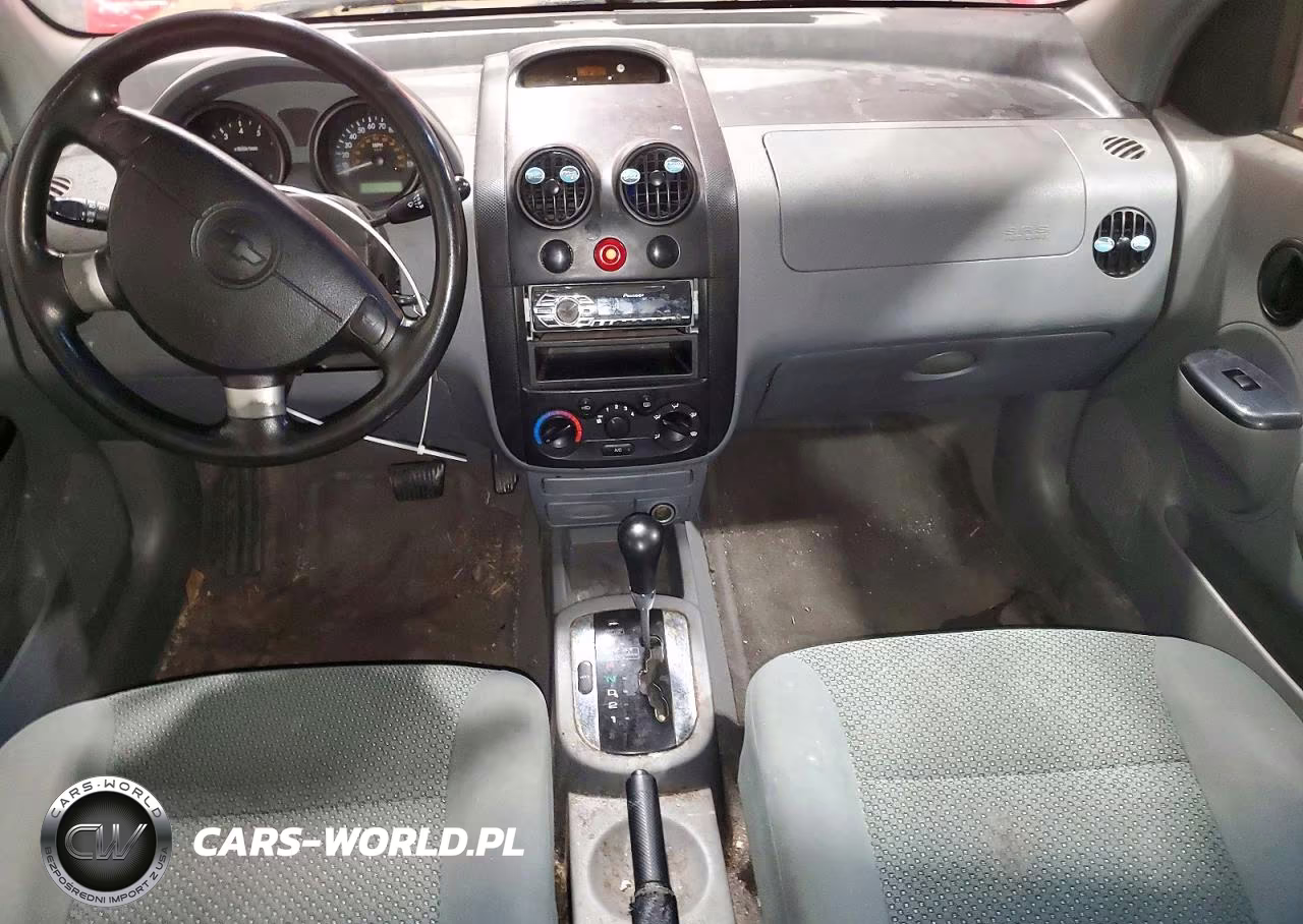 2004 Chevrolet Aveo Ls VIN:KL1TJ526X4B203813 - 8