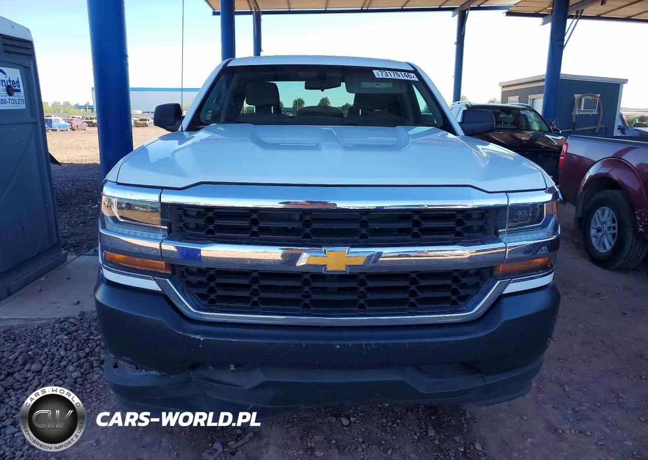 2018 Chevrolet Silverado C1500 VIN:1GCRCNEH5JZ197903 - 5