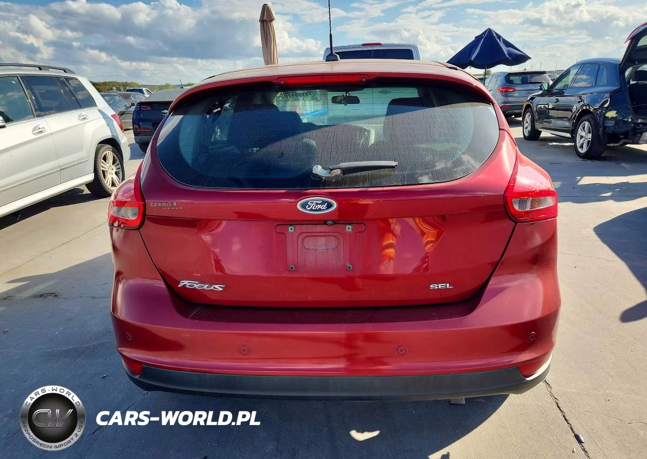 2017 Ford Focus Sel VIN:1FADP3M27HL341387 - 6