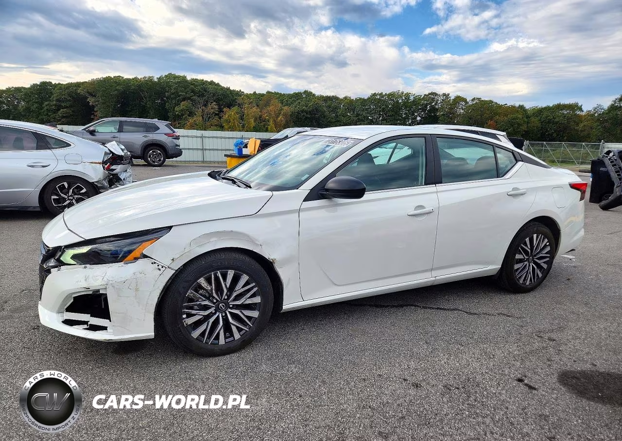 2026 Nissan Altima Sv