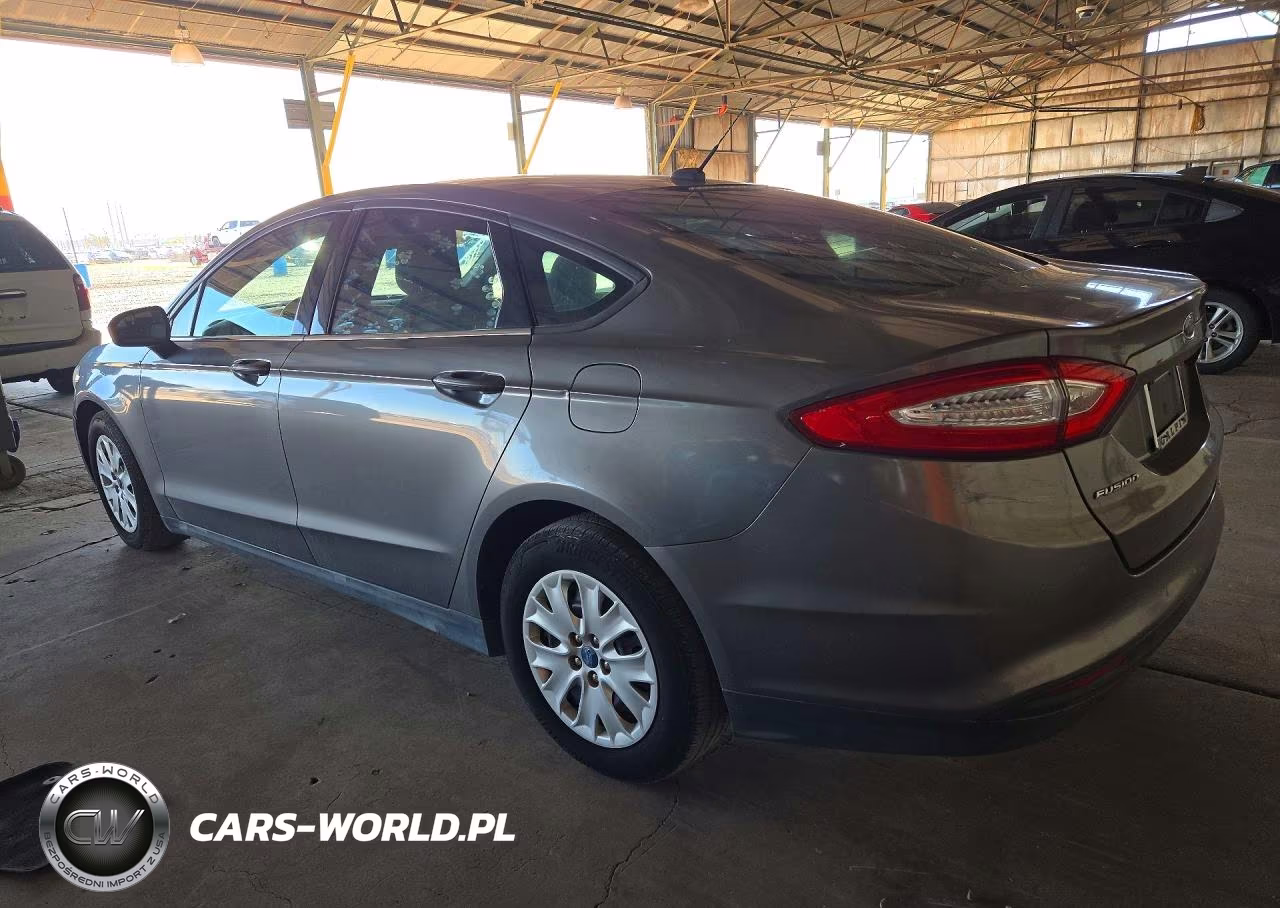 2013 Ford Fusion S VIN:3FA6P0G71DR267703 - 2