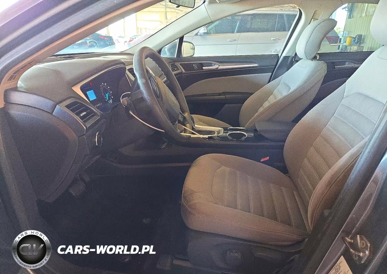 2013 Ford Fusion S VIN:3FA6P0G71DR267703 - 7