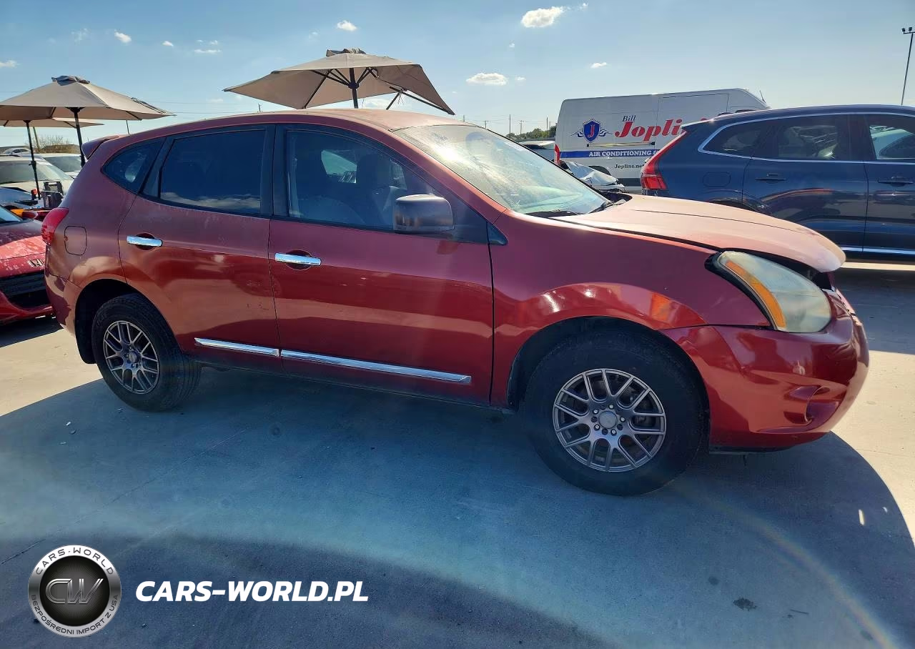 2013 Nissan Rogue S VIN:JN8AS5MT8DW000724 - 4