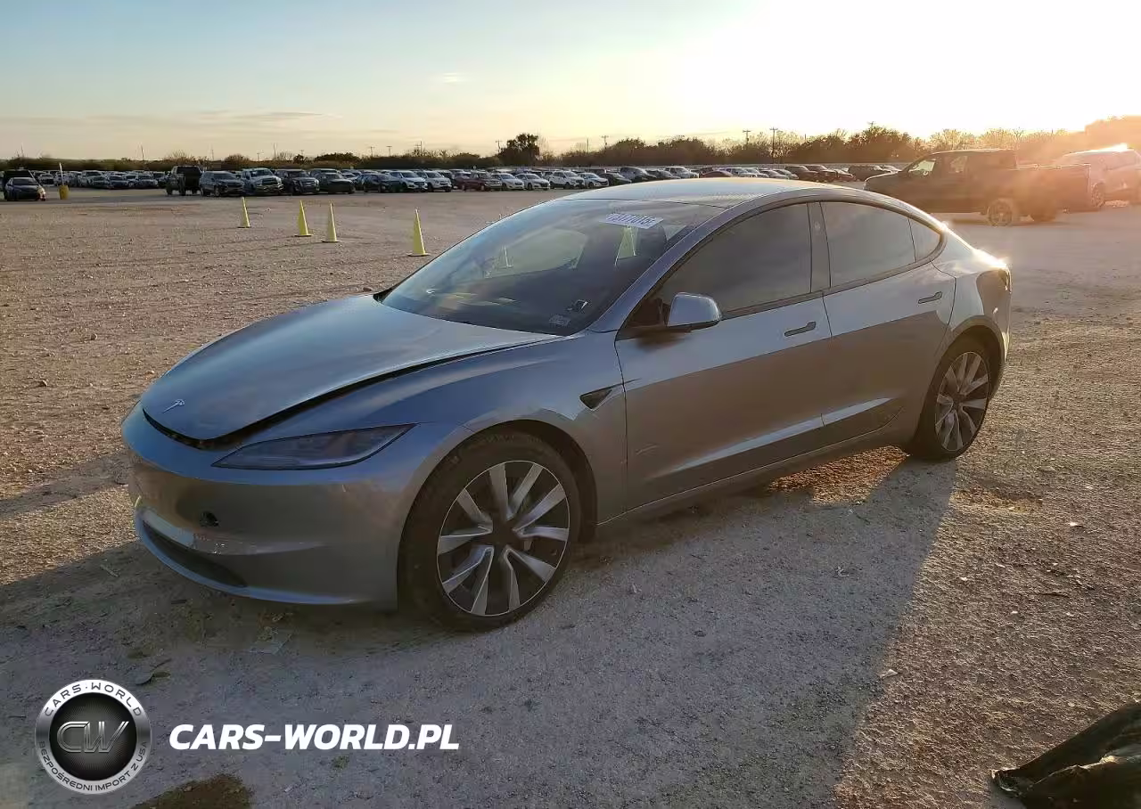 2025 Tesla Model 3