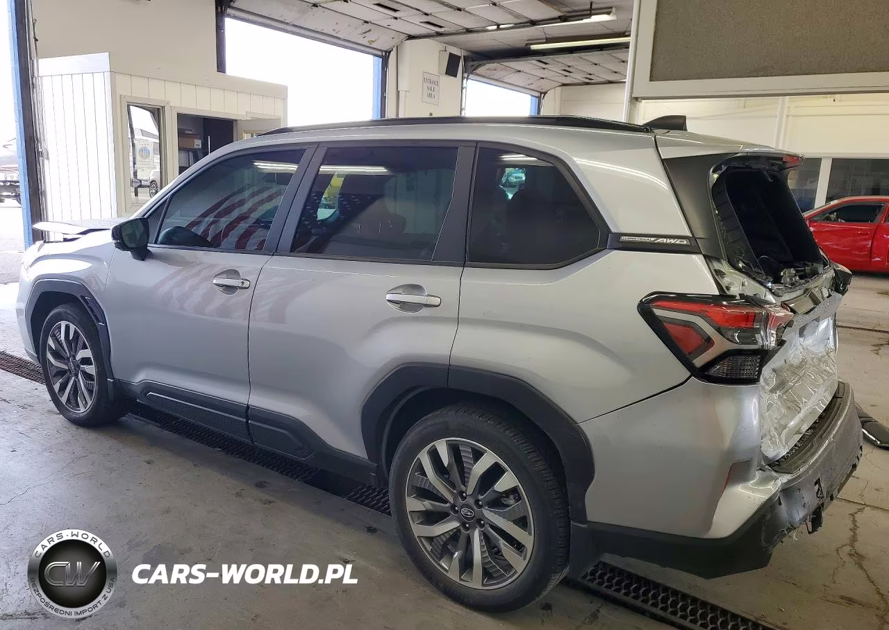 2025 Subaru Forester Touring VIN:JF2SLDTC3SH442516 - 2