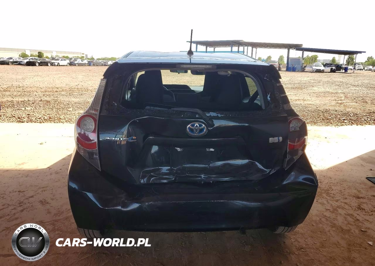 2013 Toyota Prius C One VIN:JTDKDTB3XD1043959 - 6