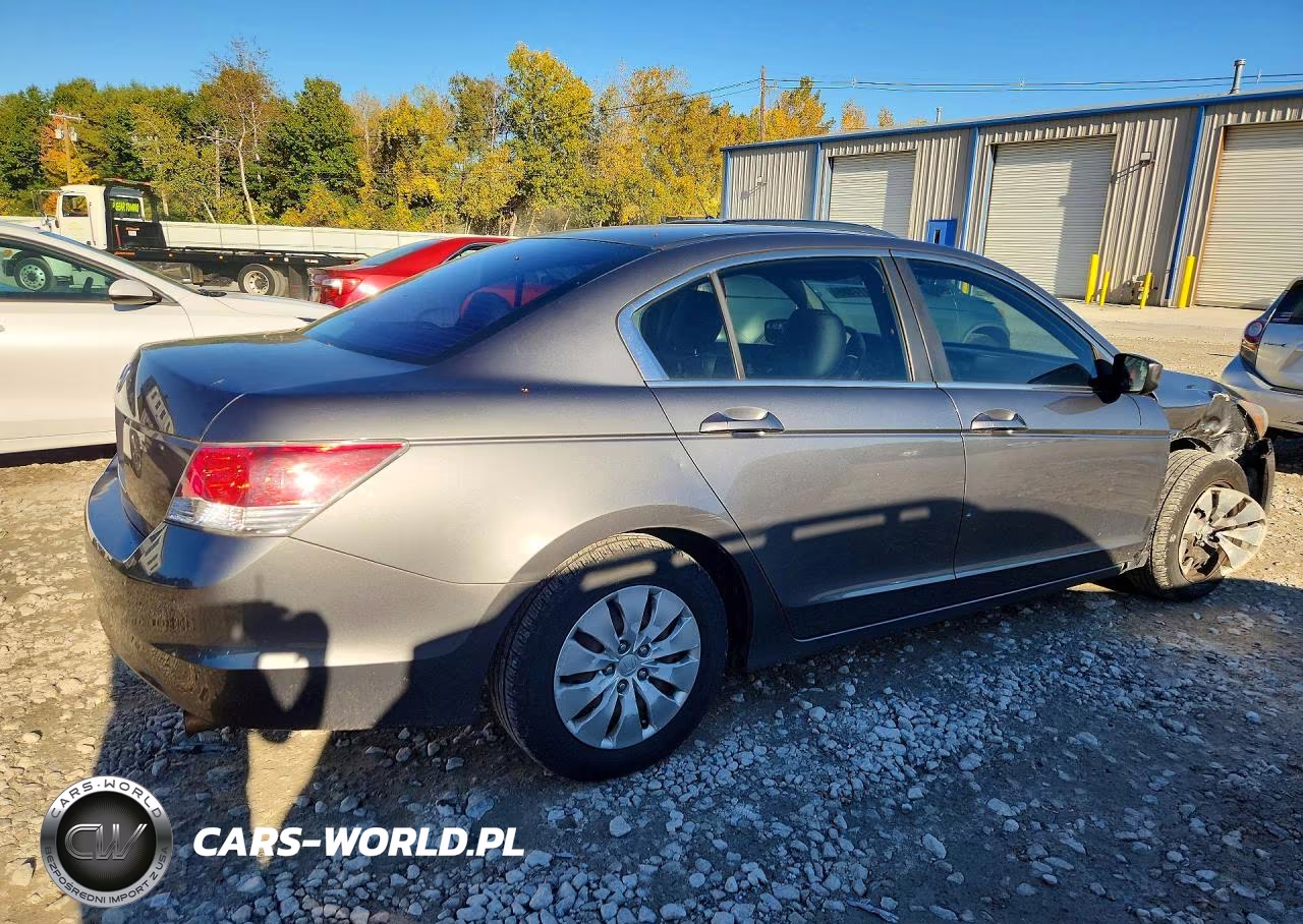2009 Honda Accord Lx VIN:1HGCP26399A077027 - 3