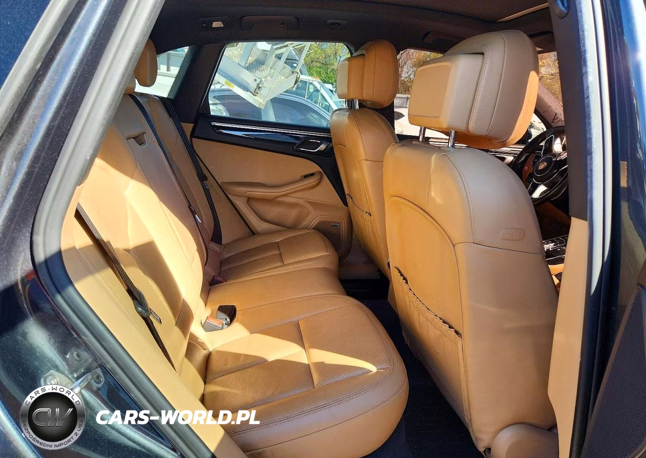 2018 Porsche Macan S VIN:WP1AB2A58JLB30790 - 11