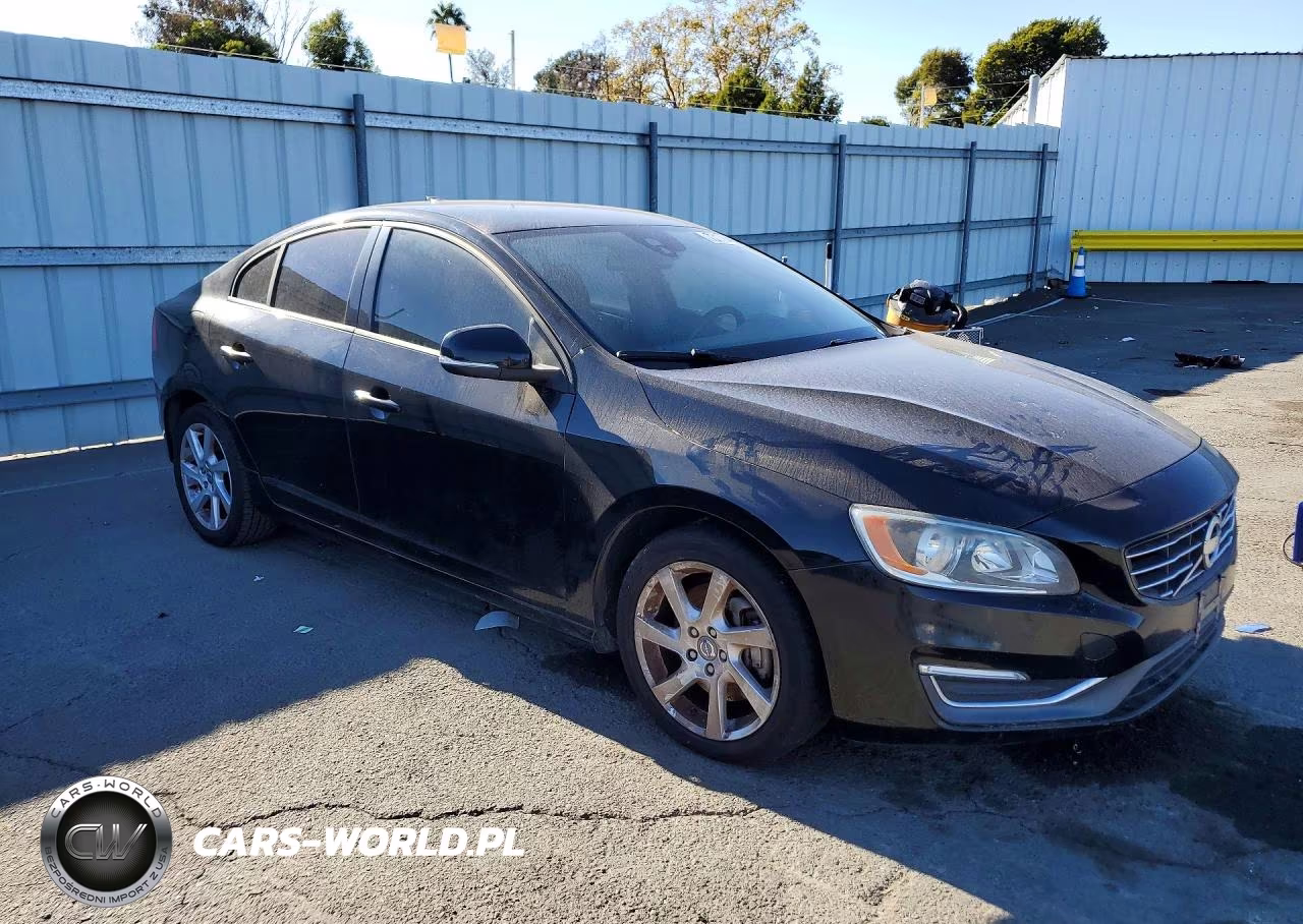 2015 Volvo S60 VIN:YV1612TA3F1313631 - 4