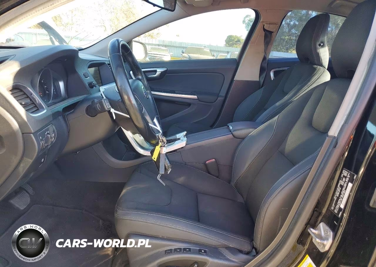 2015 Volvo S60 VIN:YV1612TA3F1313631 - 7