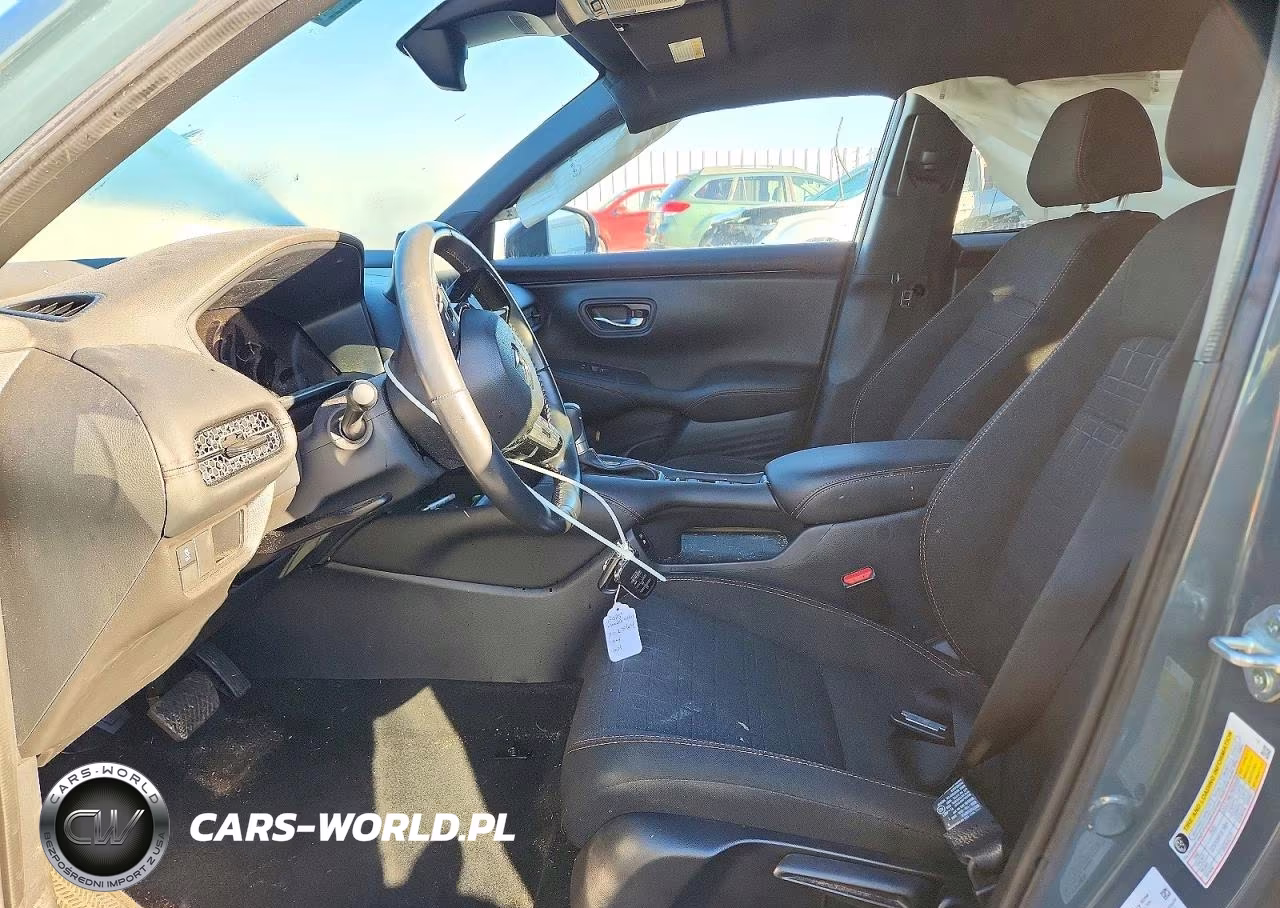 2025 Honda Hr-V Sport VIN:3CZRZ2H50SM702564 - 7