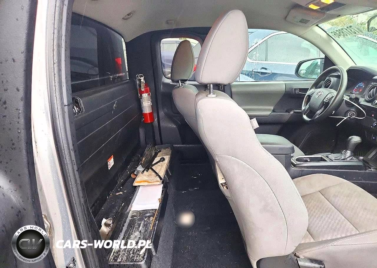 2020 Toyota Tacoma Sr VIN:3TYRX5GN2LT004901 - 10