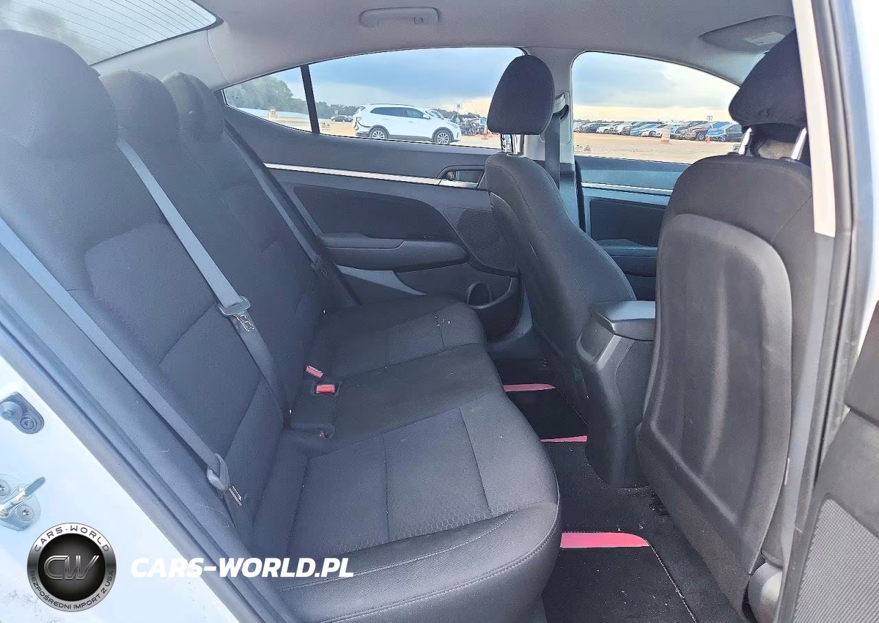 2020 Hyundai Elantra Sel VIN:5NPD84LFXLH527181 - 10