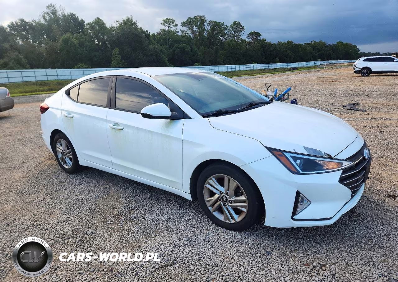 2020 Hyundai Elantra Sel VIN:5NPD84LFXLH527181 - 4