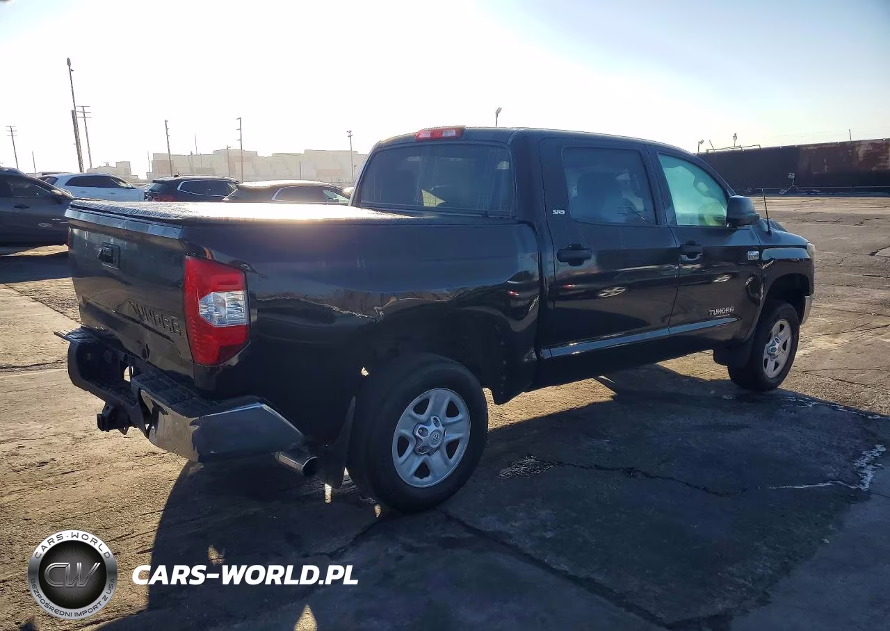 2018 Toyota Tundra Crewmax Sr5 VIN:5TFEY5F14JX229852 - 3