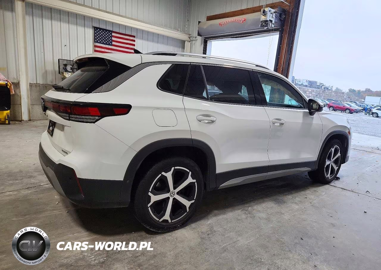 2026 Volkswagen Tiguan Se VIN:3VVER7RM9TM048884 - 3
