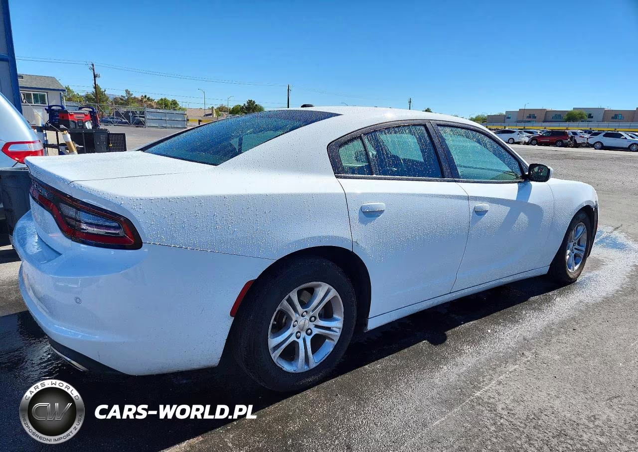 2022 Dodge Charger Sxt VIN:2C3CDXBG0NH196680 - 3