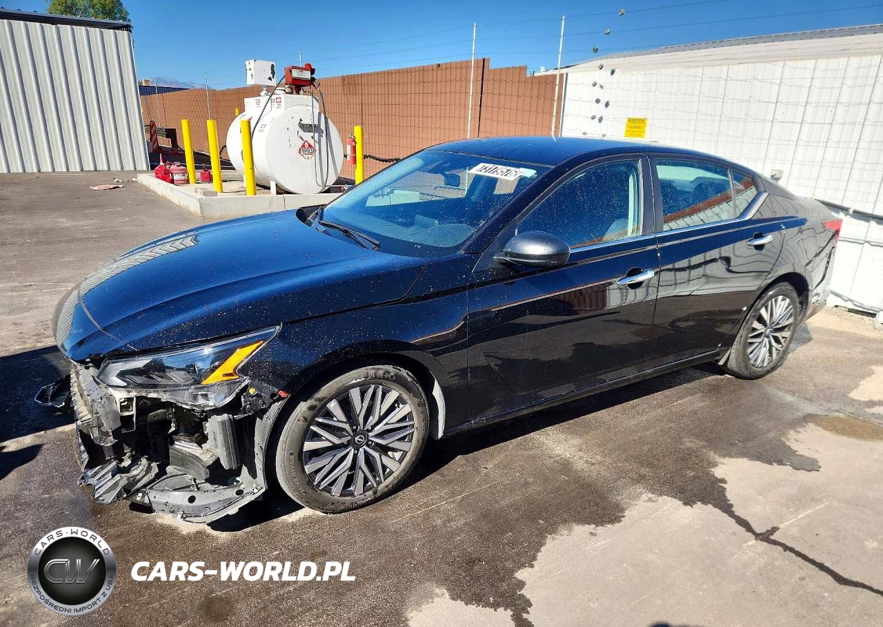 2025 Nissan Altima Sv – zdjęcie 1 z 13