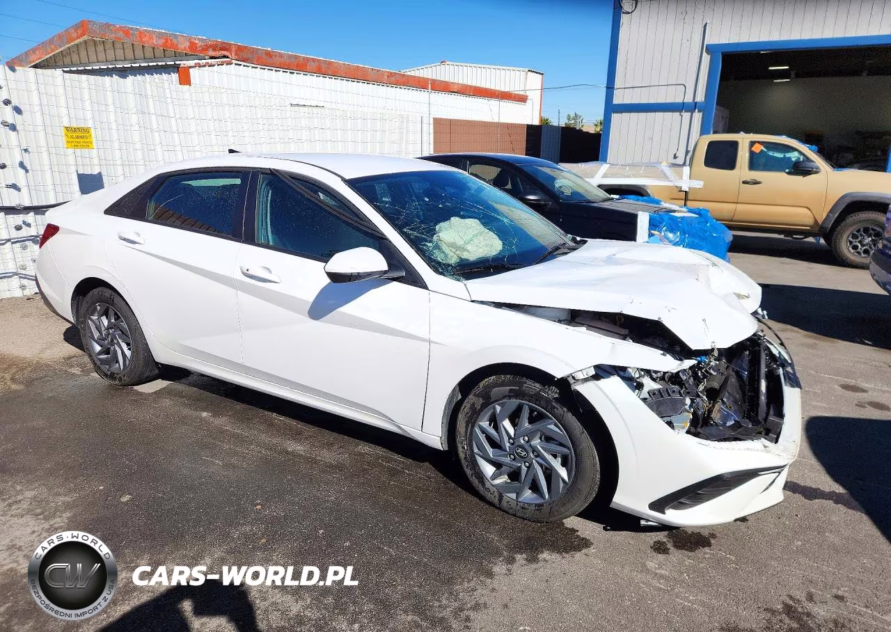 2026 Hyundai Elantra Hybrid Blue VIN:KMHLM4DJ3TU199405 - 4