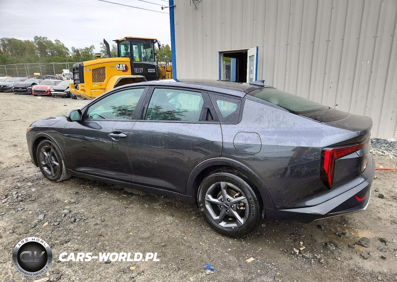 2025 Kia K4 Lxs VIN:3KPFT4DEXSE061011 - 2