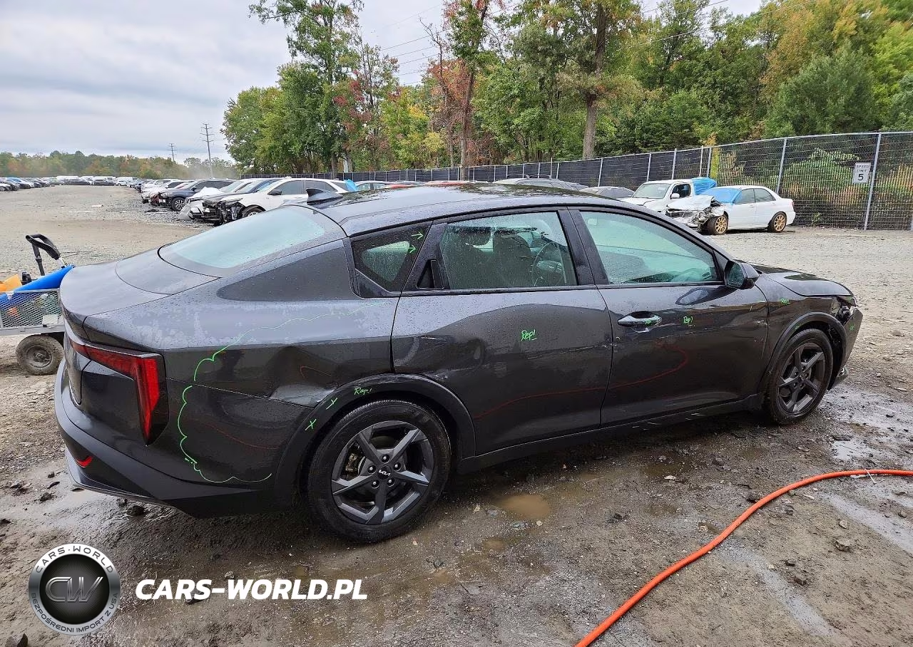 2025 Kia K4 Lxs VIN:3KPFT4DEXSE061011 - 3