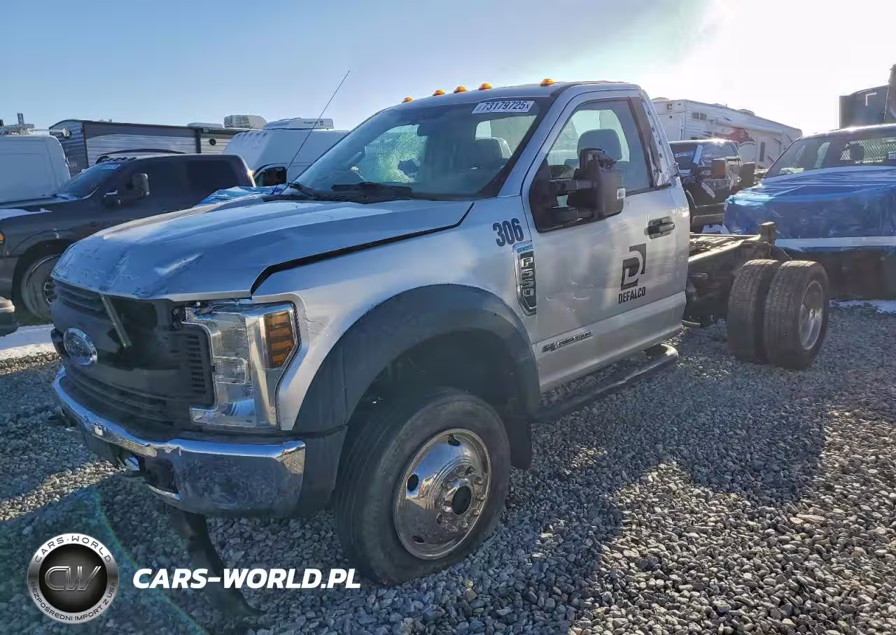 2018 Ford F550 Super Duty Truck Cab And Chassis