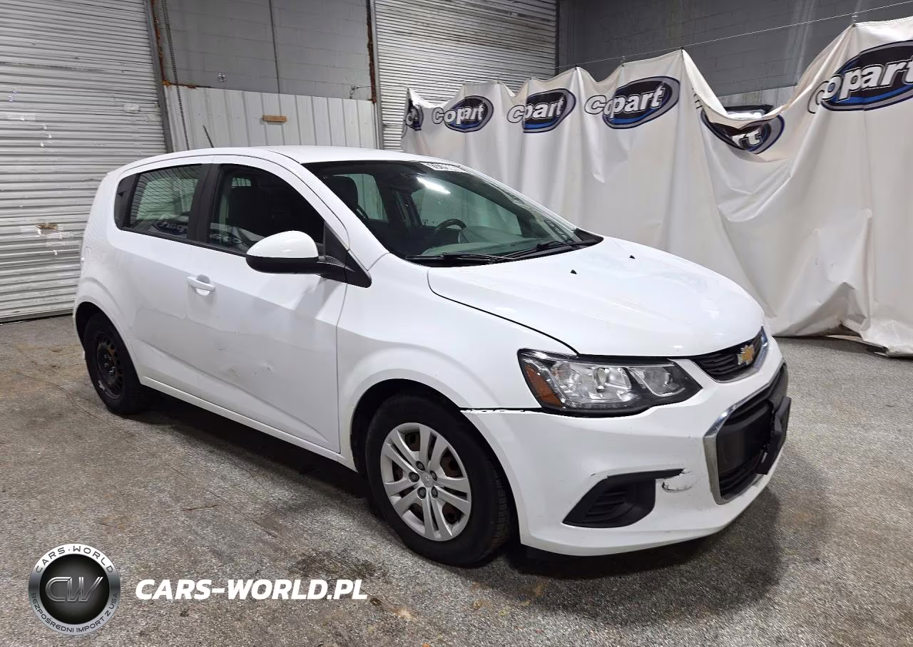 2020 Chevrolet Sonic VIN:1G1JG6SB9L4135551 - 4