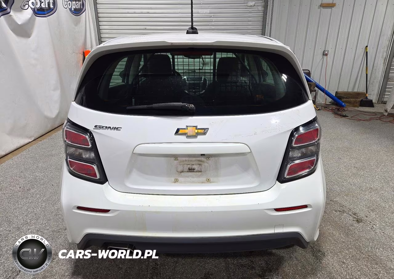 2020 Chevrolet Sonic VIN:1G1JG6SB0L4139620 - 6
