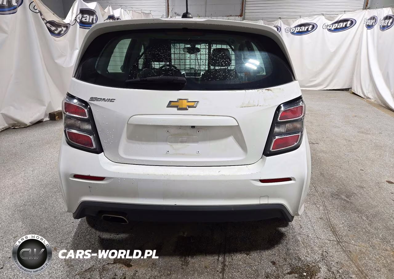 2020 Chevrolet Sonic VIN:1G1JG6SB9L4139938 - 6