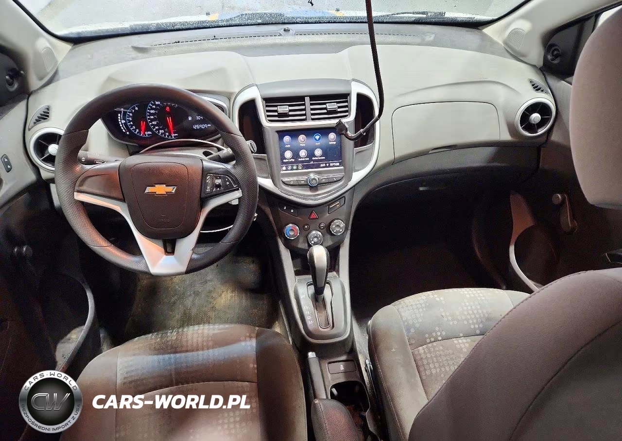 2020 Chevrolet Sonic VIN:1G1JG6SB9L4139938 - 8