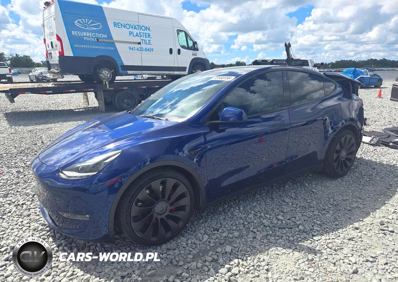 2022 Tesla Model Y VIN:7SAYGDEF3NF531062 - 1