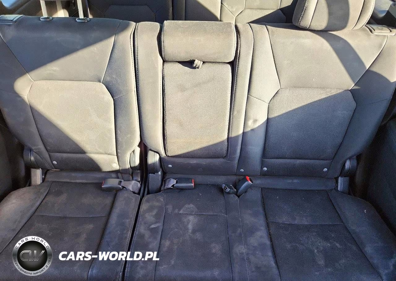 2011 Honda Pilot Lx VIN:5FNYF3H20BB016132 - 10