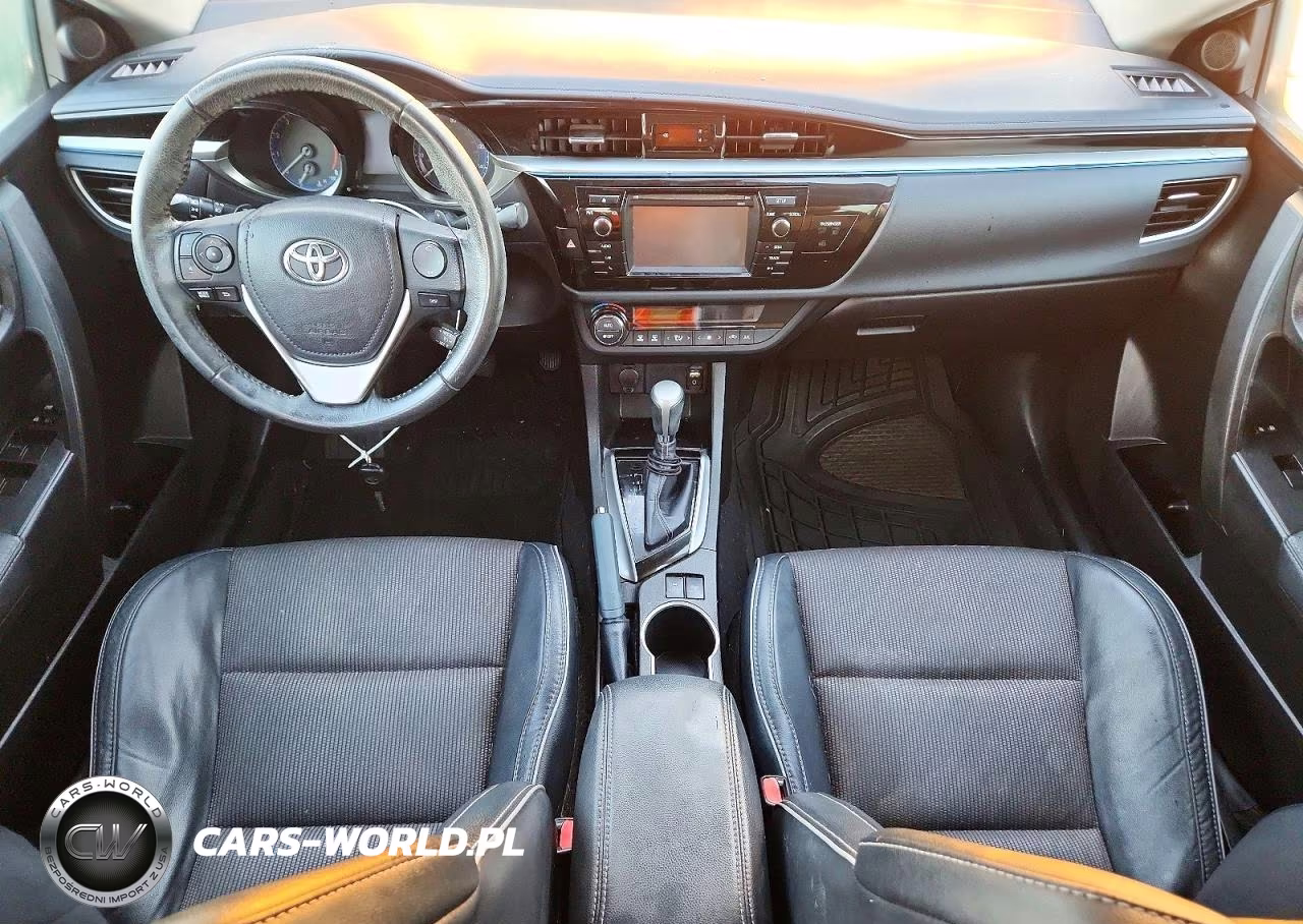 2016 Toyota Corolla S Plus VIN:5YFBURHE8GP562360 - 8