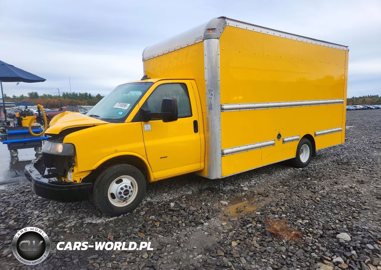 2022 GMC Savana Box Truck VIN:7GZ37TC79NN010638 - 1