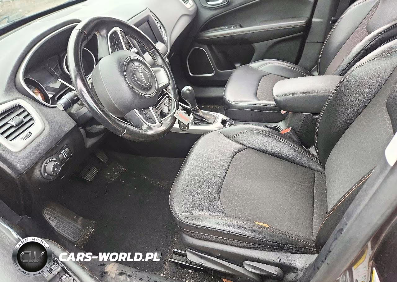 2020 Jeep Compass Latitude VIN:3C4NJDBB9LT241166 - 7
