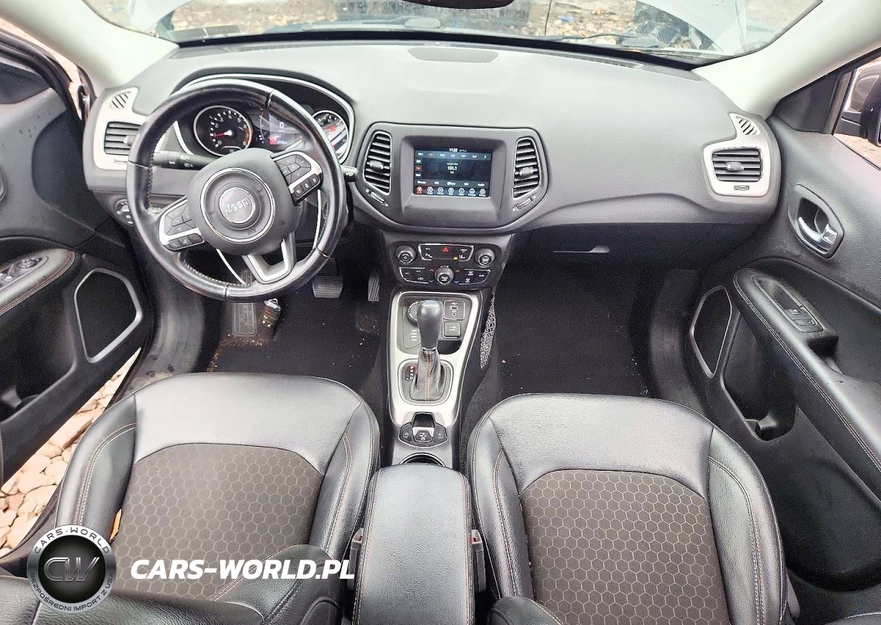 2020 Jeep Compass Latitude VIN:3C4NJDBB9LT241166 - 8
