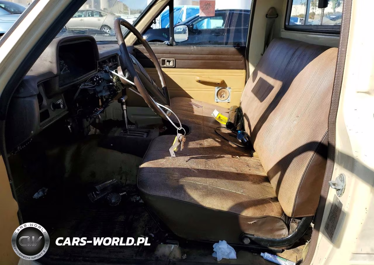 1983 Toyota Pickup 1-2 Ton Rn44 VIN:JT4RN44D2D1158045 - 7