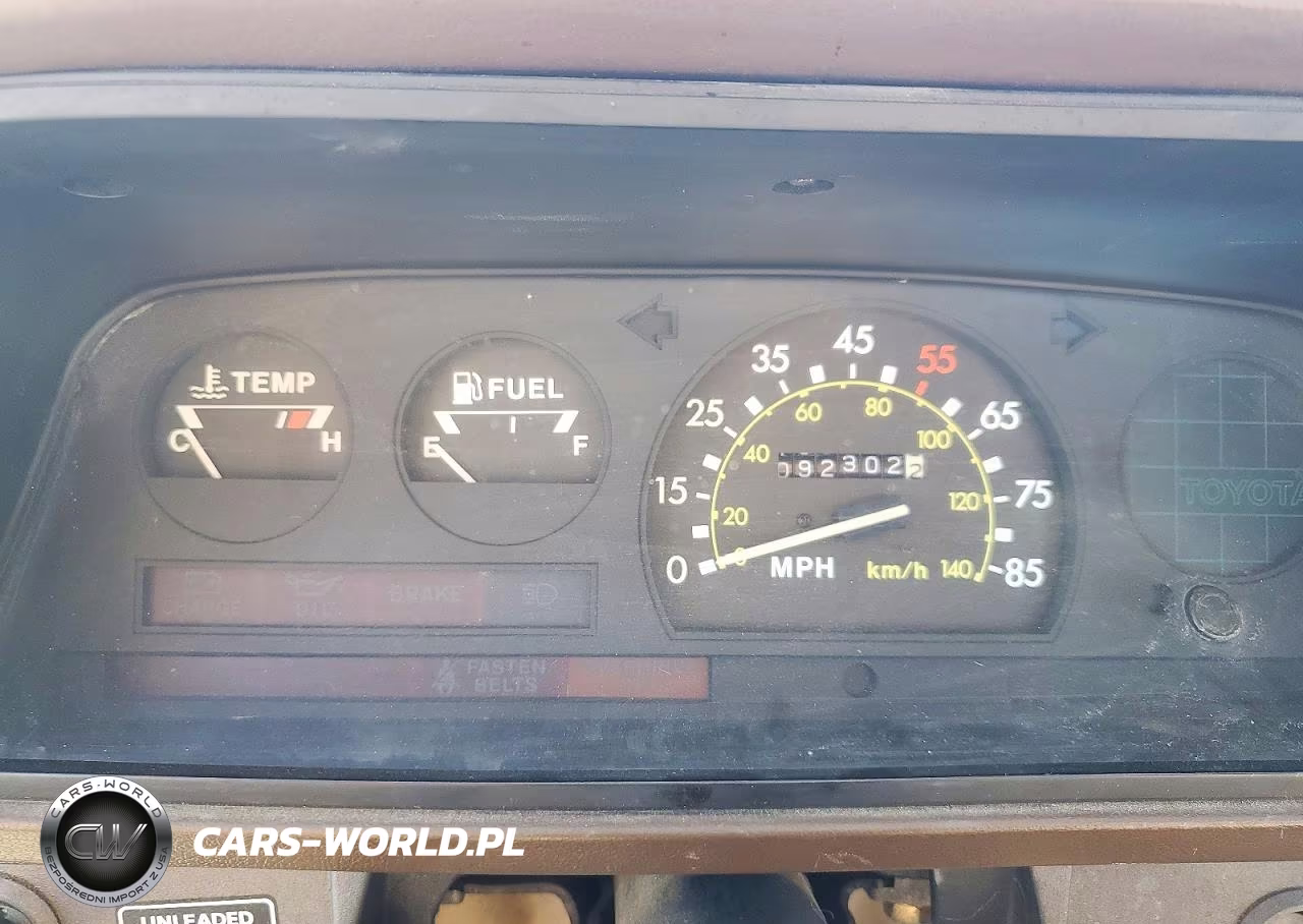 1983 Toyota Pickup 1-2 Ton Rn44 VIN:JT4RN44D2D1158045 - 9