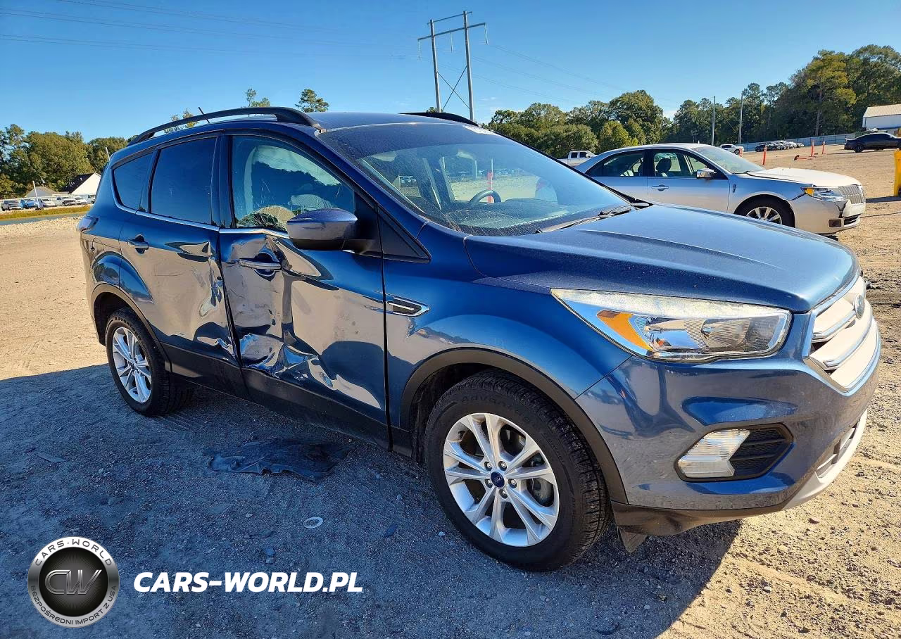 2018 Ford Escape Se VIN:1FMCU0GD1JUB36105 - 4