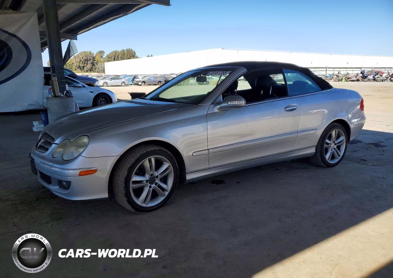 2008 Mercedes-Benz Clk 350 VIN:WDBTK56F88F242977 - 1