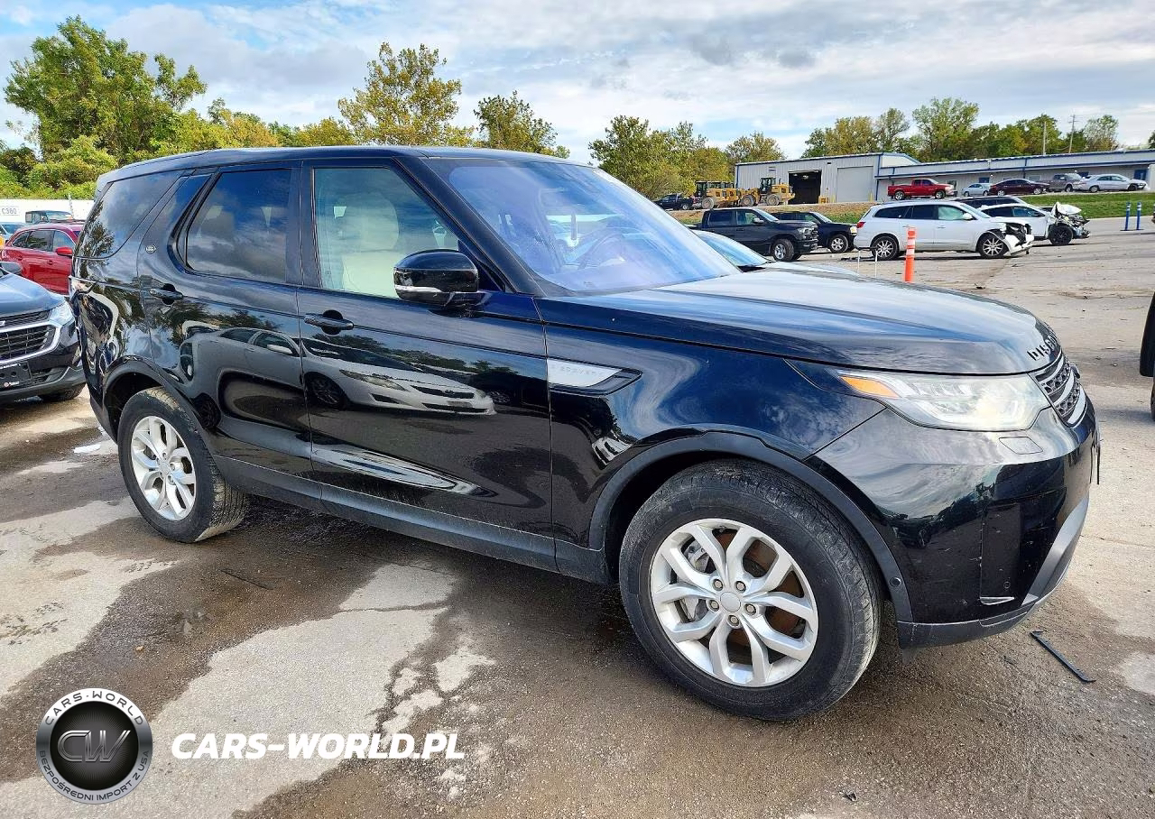 2020 Land Rover Discovery Se VIN:SALRG2RV4L2425574 - 4