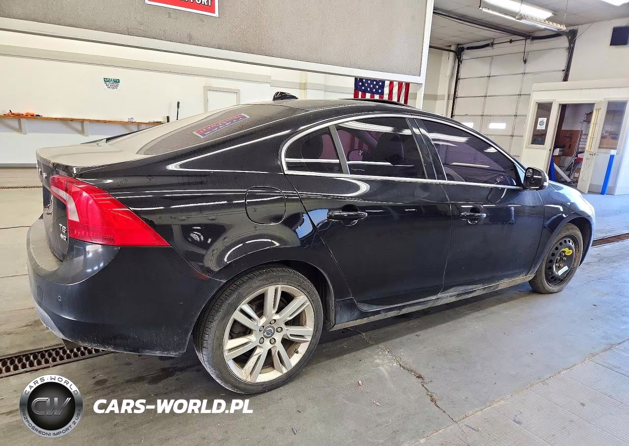 2011 Volvo S60 T6 VIN:YV1902FH3B2005050 - 3