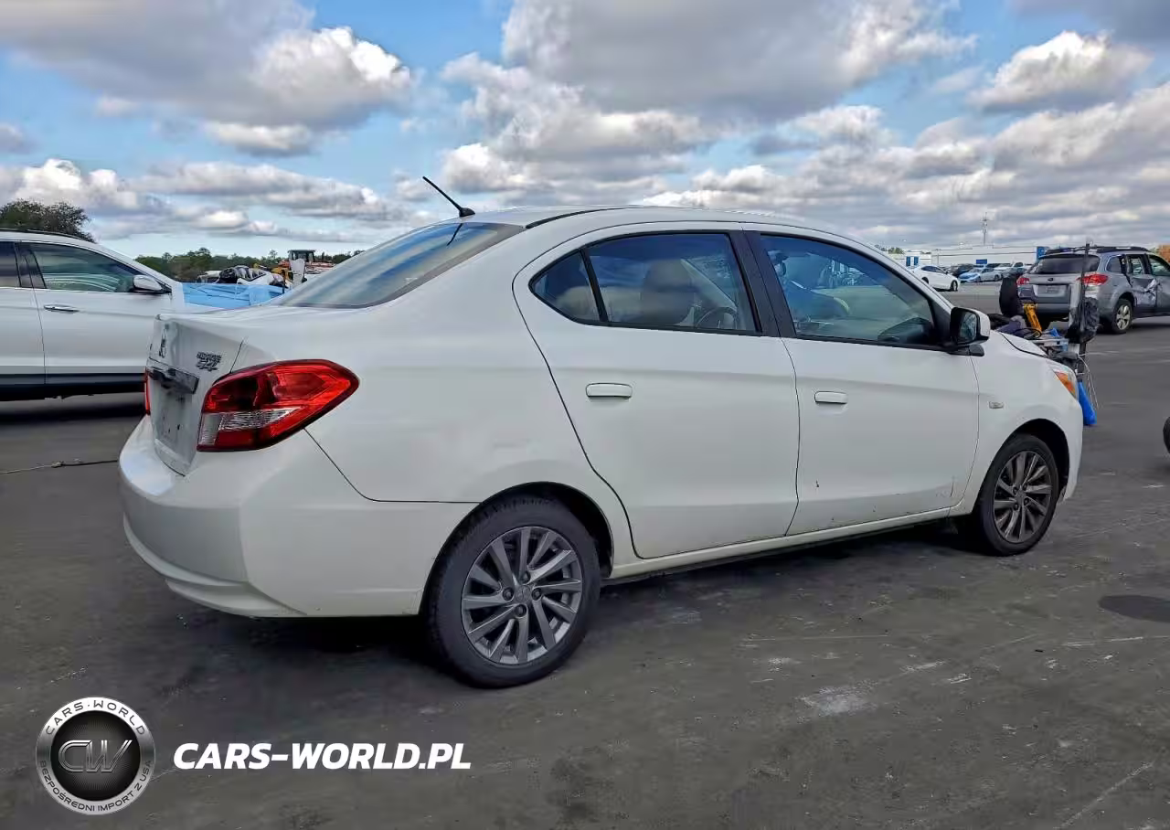 2018 Mitsubishi Mirage G4 Es VIN:ML32F3FJ6JHF15876 - 3