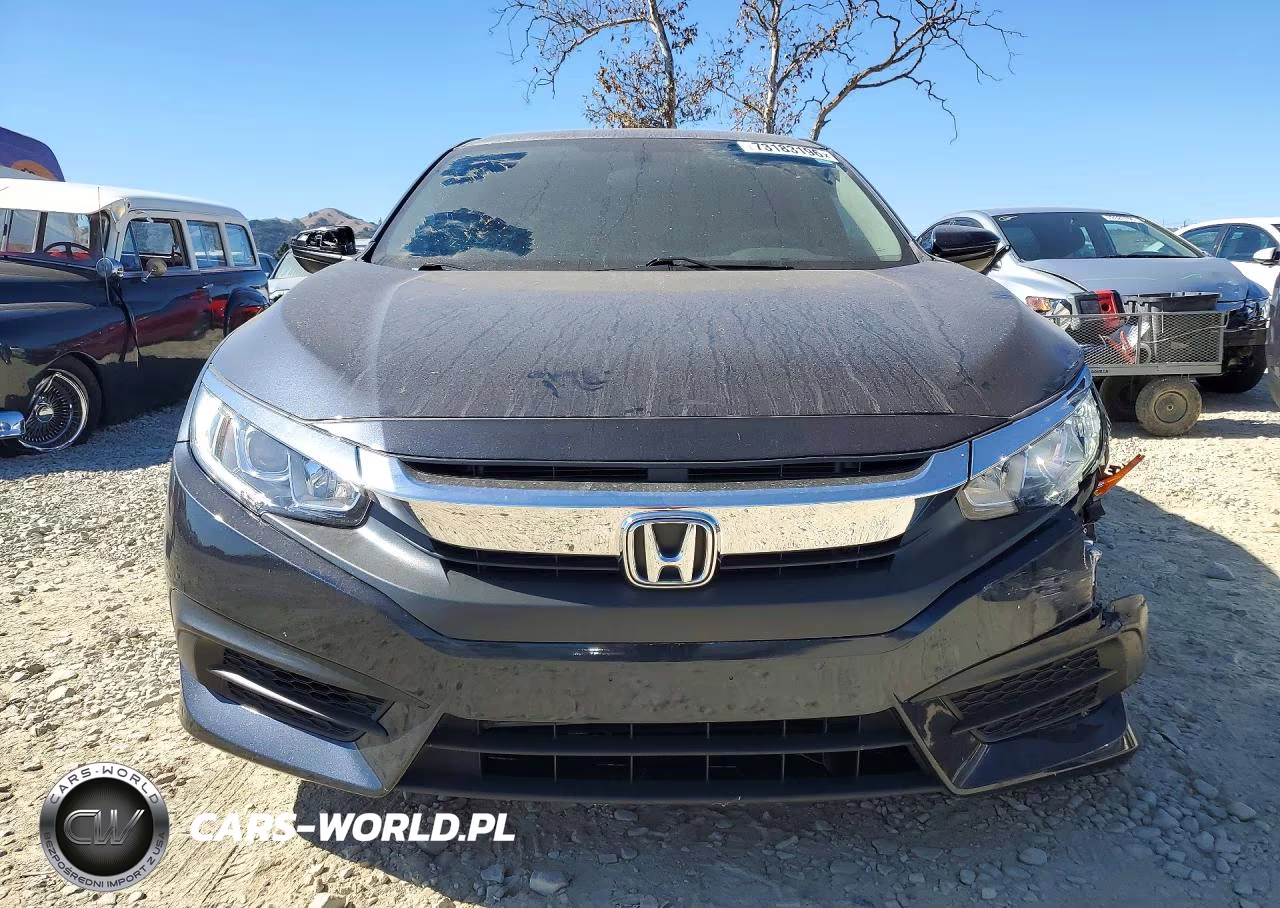 2018 Honda Civic Lx VIN:2HGFC2F51JH552010 - 5