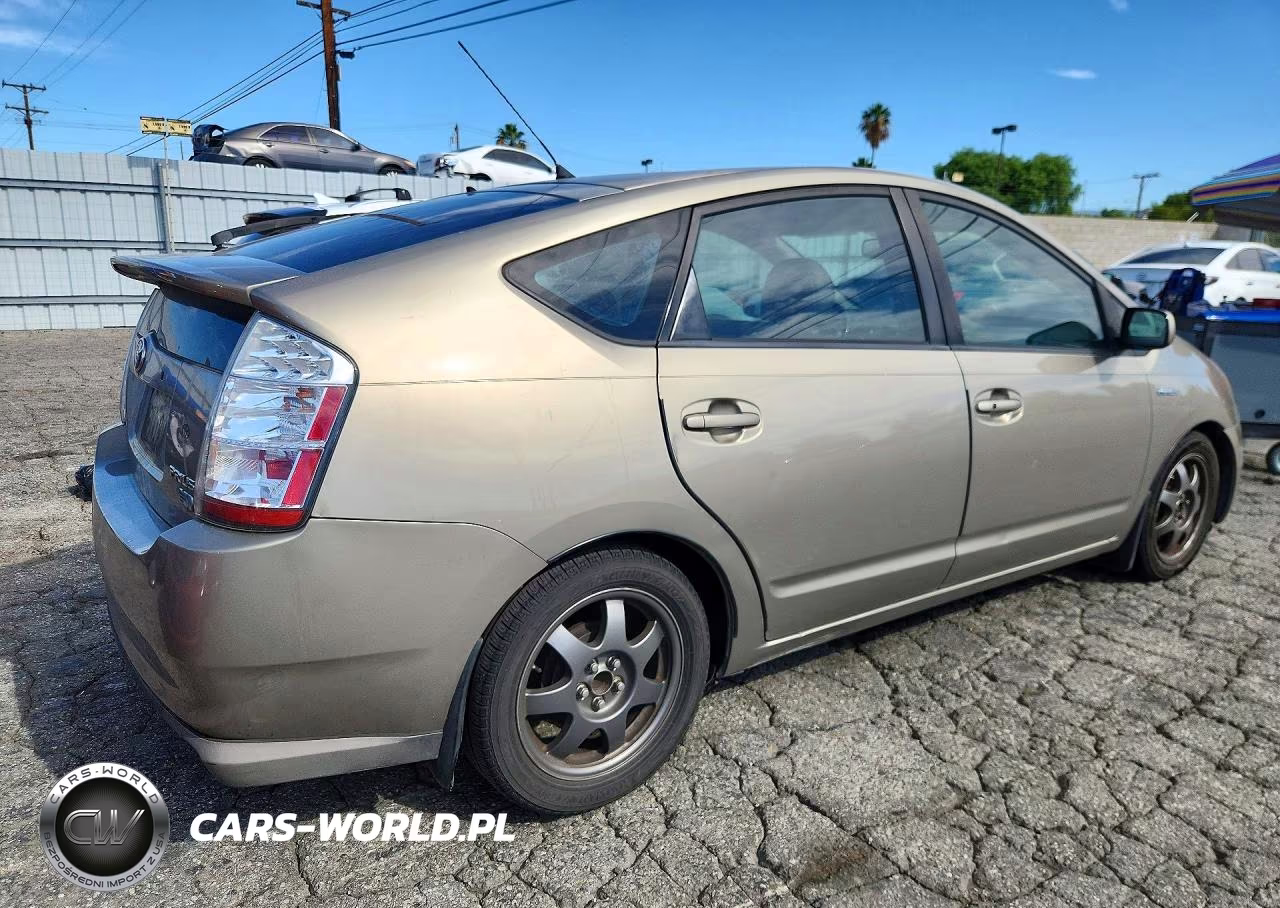 2008 Toyota Prius Touring VIN:JTDKB20U783317107 - 3