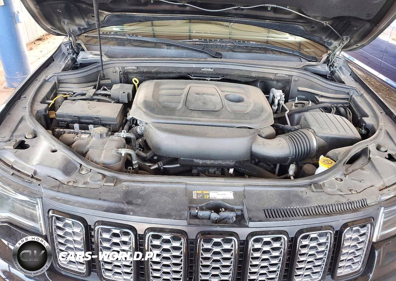 2020 Jeep Grand Cherokee Laredo VIN:1C4RJEAGXLC404777 - 11