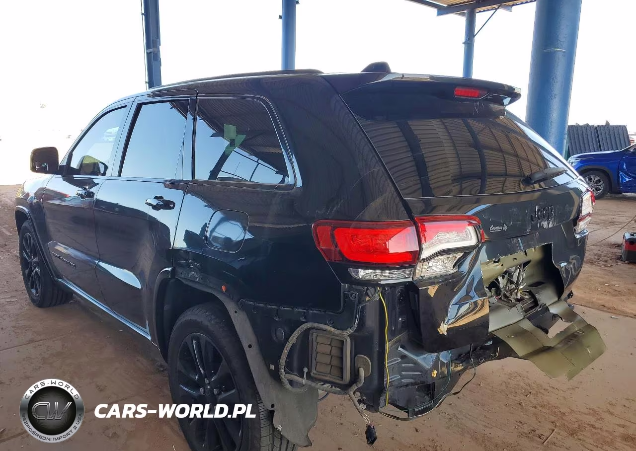 2020 Jeep Grand Cherokee Laredo VIN:1C4RJEAGXLC404777 - 2