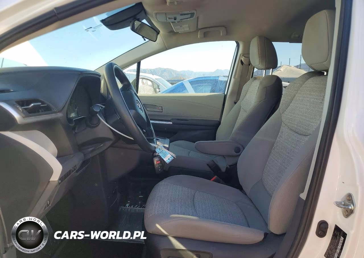 2022 Toyota Sienna Le VIN:5TDKSKFC7NS071216 - 7